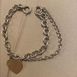 Tiffany & Co. Double chain heart bracelet